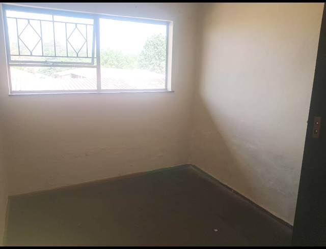 2 bed property to rent in PRIMROSE